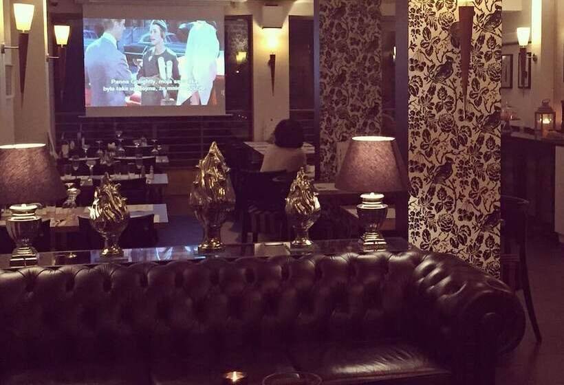 فندق Amber Suite   Adults Only