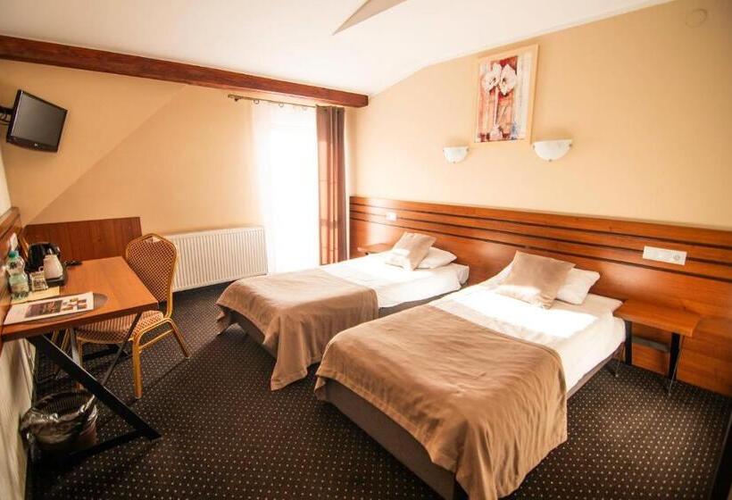 בית מלון כפרי Beskidzki Raj Medical Spa