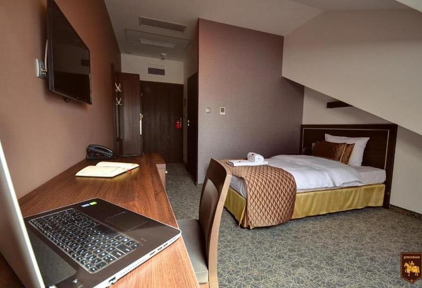 酒店 Ctkir Browar Probus