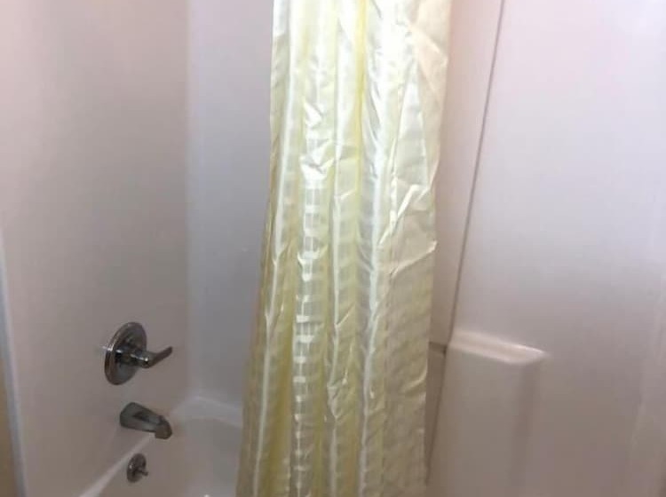 בית מלון כפרי Deluxe Inn