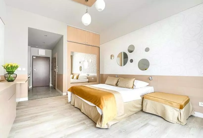 هتل Dune Resort Mielno   A