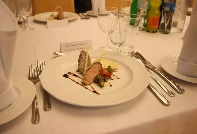 Hotelli Gniecki Gdansk