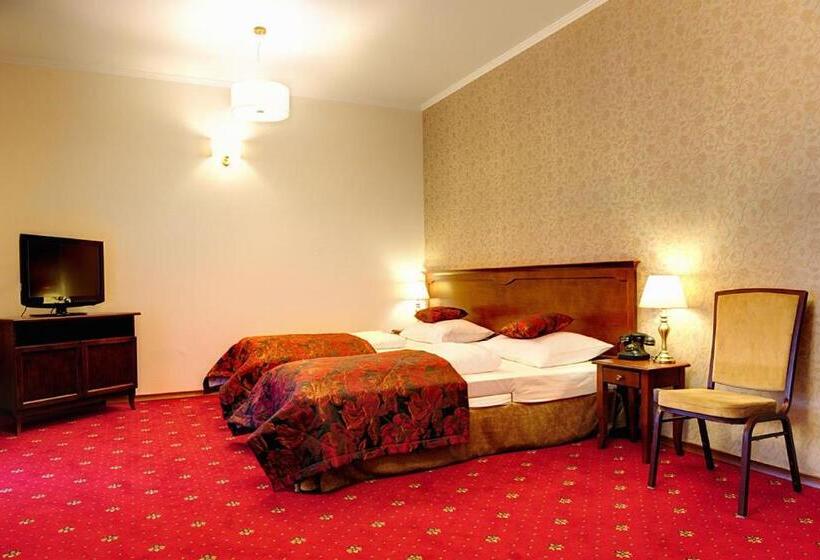 בית מלון כפרי Kazimierski Zdrój