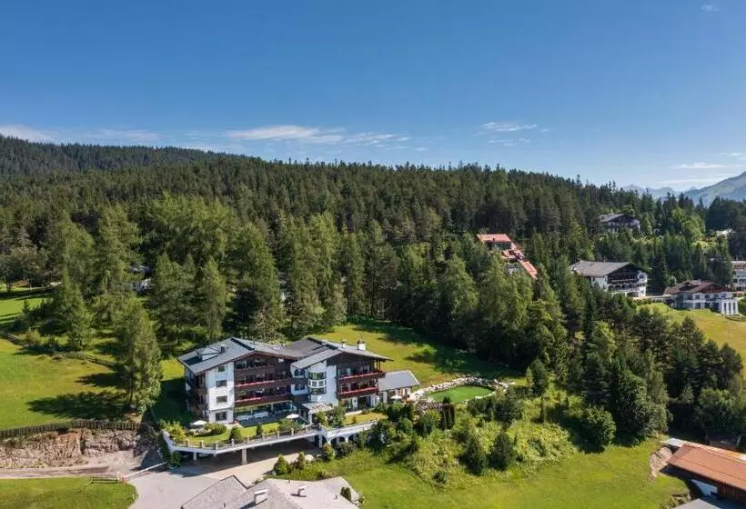 Hotelli Lärchenhof Natur