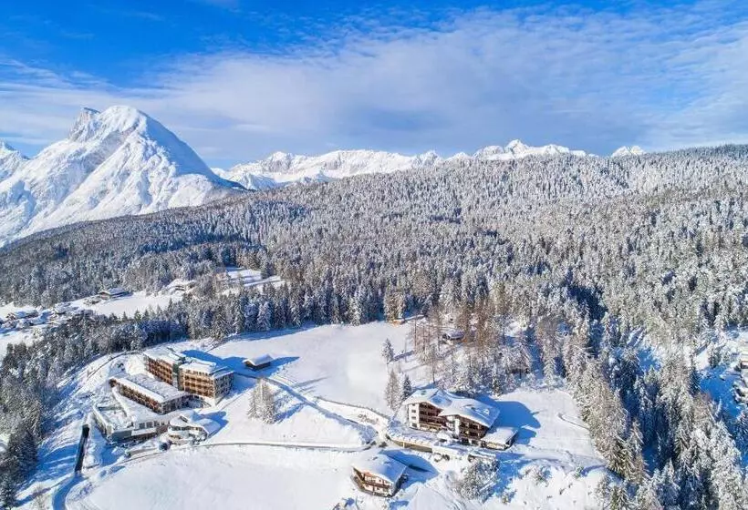 Hotelli Lärchenhof Natur