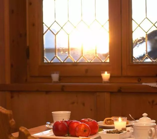 Hotelli Lärchenhof Natur