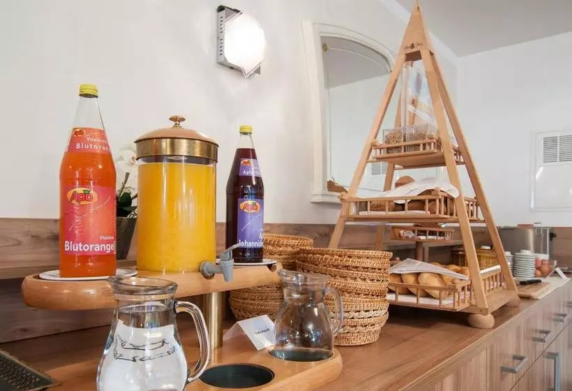 Hotelli Pension Melcher