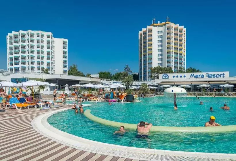 هتل Mera Resort