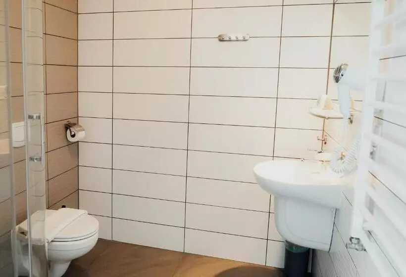 Hotelli Pałac Krotoszyce Basen&spa
