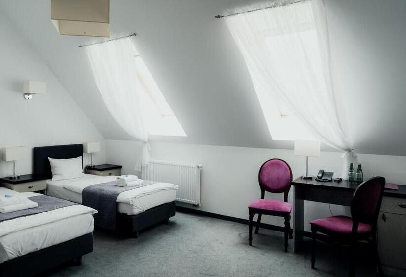 فندق Pałac Krotoszyce Basen&spa