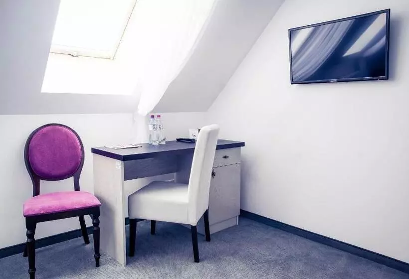 Hotelli Pałac Krotoszyce Basen&spa
