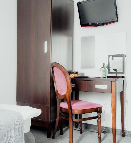 فندق Pałac Krotoszyce Basen&spa