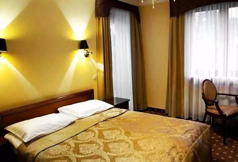 Hotelli Pan Tadeusz