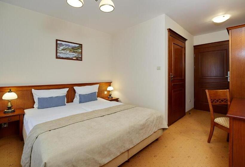 בית מלון כפרי Burkaty