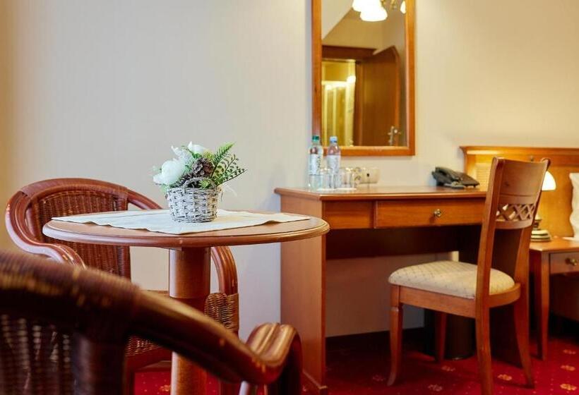 בית מלון כפרי Burkaty