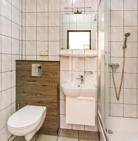 فندق Pensjonat Tara