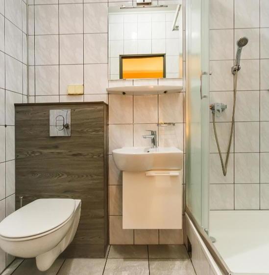 فندق Pensjonat Tara