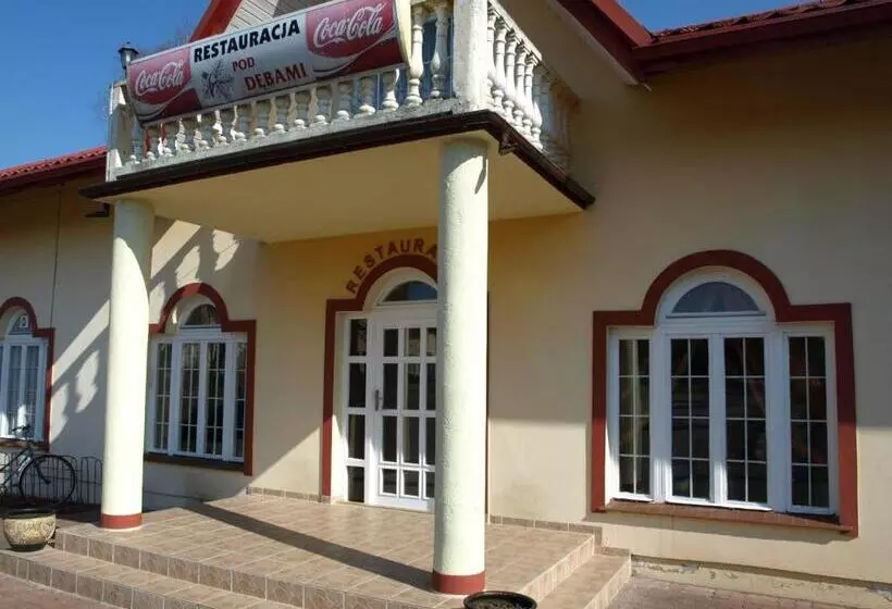 Hotelli Pod Dębami