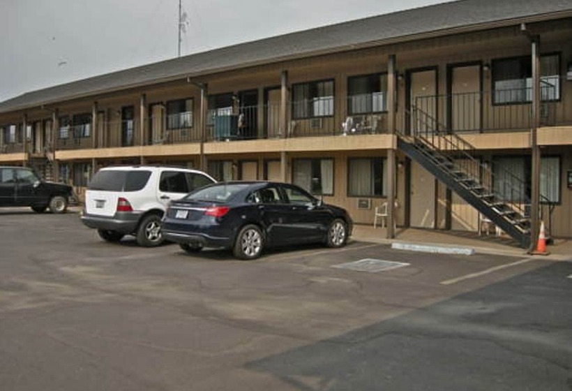 ホテル Red Lion Inn And Suites La Pine, Oregon