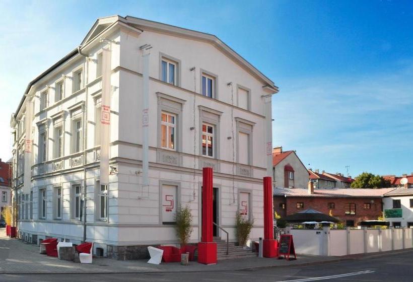 Отель Sint Ji Design Rooms