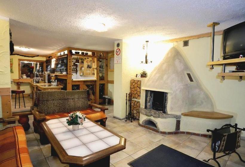 فندق Pensjonat Tara