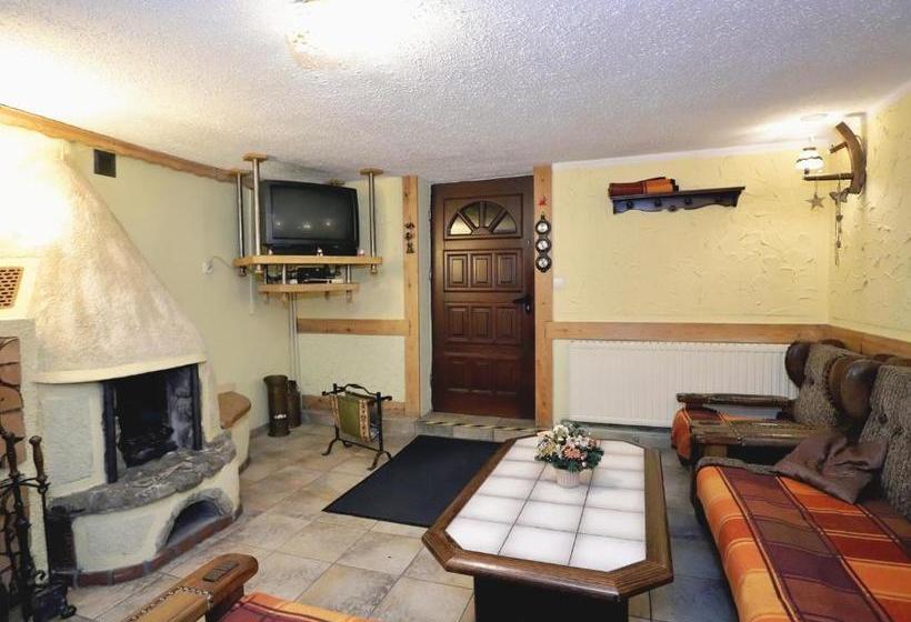 فندق Pensjonat Tara