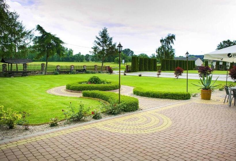 בית מלון כפרי U Sarnowskich