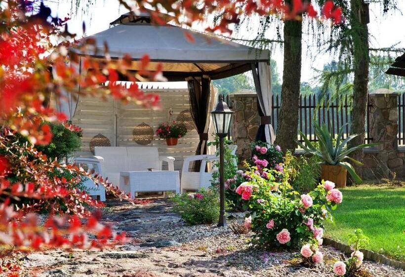 בית מלון כפרי U Sarnowskich