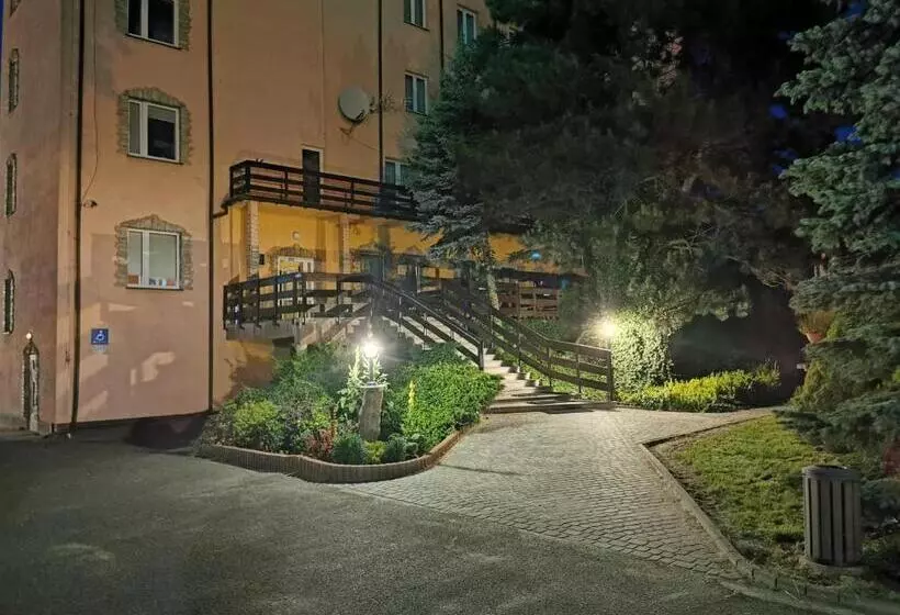 Hotelli U Witaszka