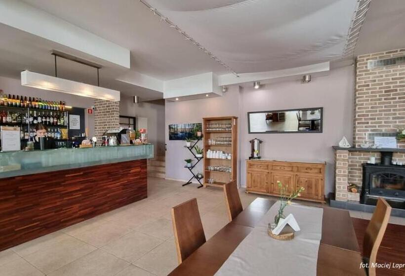 Отель Vertigo Narie