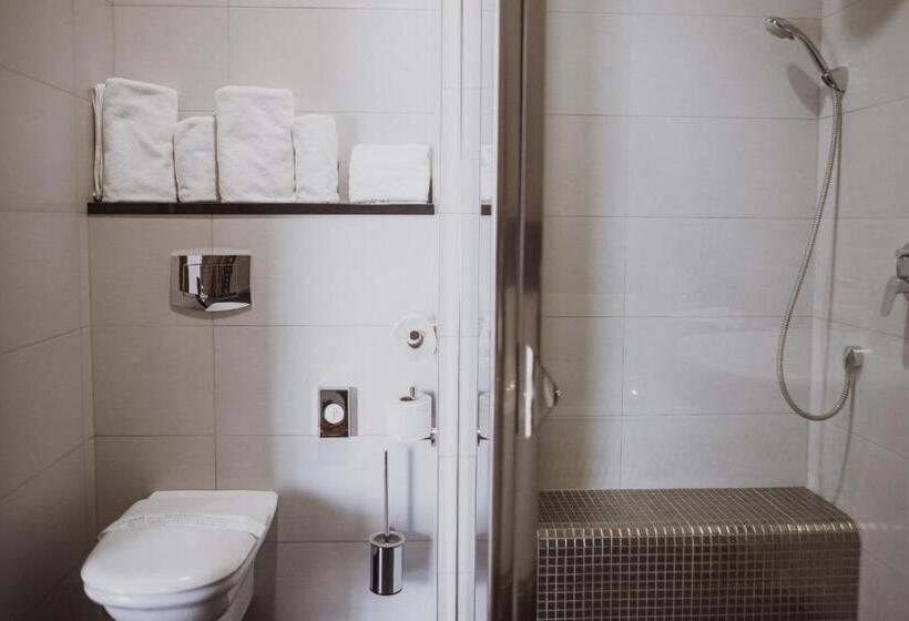 ホテル Winny Dworek