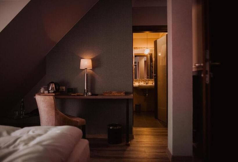 ホテル Winny Dworek