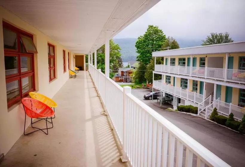 O'sullivan's Motel