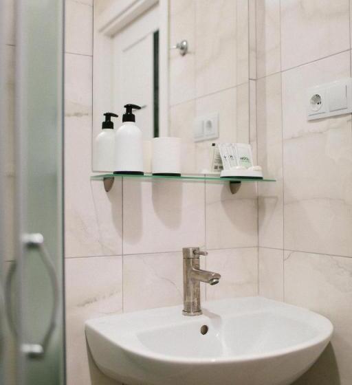 בית מלון כפרי Gallery Elit