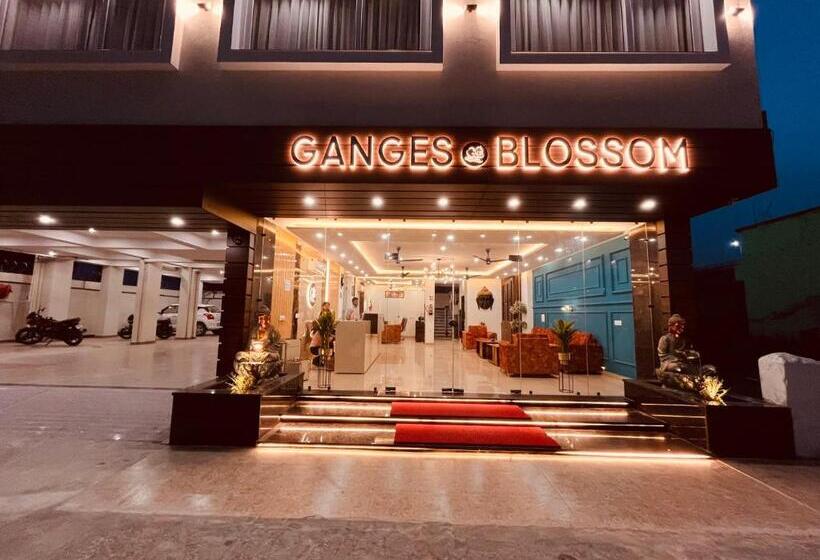 Ganges Blossam A Four Star Luxury Hotel & Resort