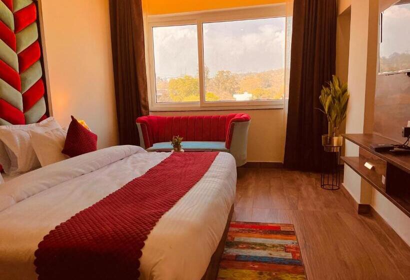 Ganges Blossam A Four Star Luxury Hotel & Resort