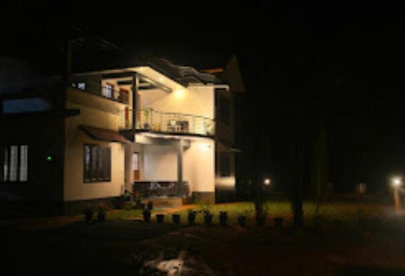 בית מלון כפרי Helen S Villa Kerala