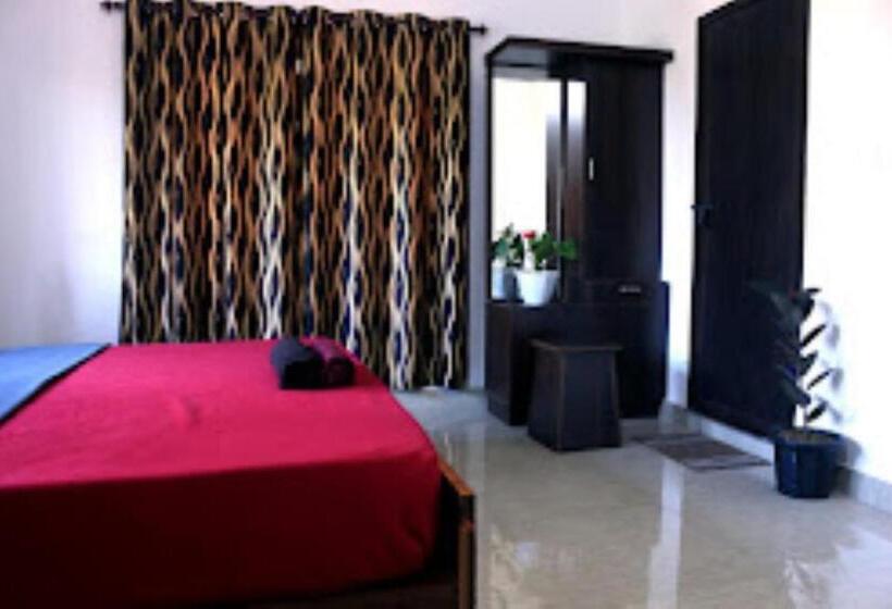 בית מלון כפרי Helen S Villa Kerala