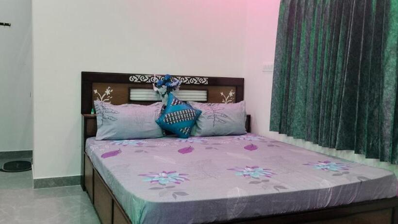 فندق Mehru Mount Villa