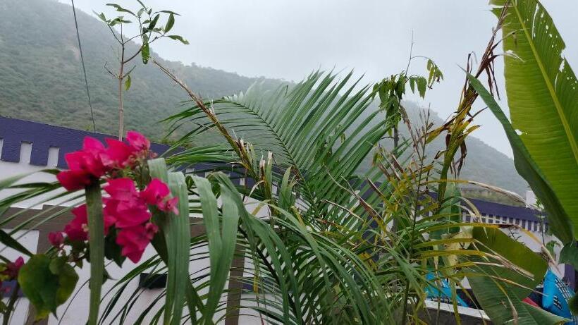 فندق Mehru Mount Villa