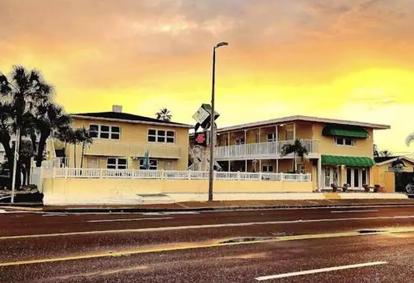 Hotelli Oasis Palms Resort