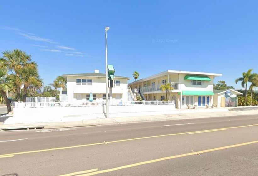 酒店 Oasis Palms Resort