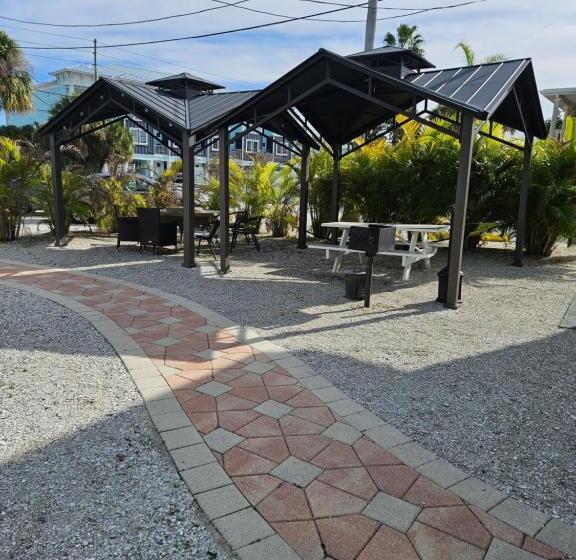 酒店 Oasis Palms Resort