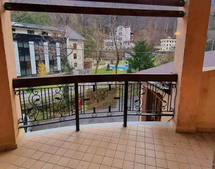 Hotelli Perla Oltului