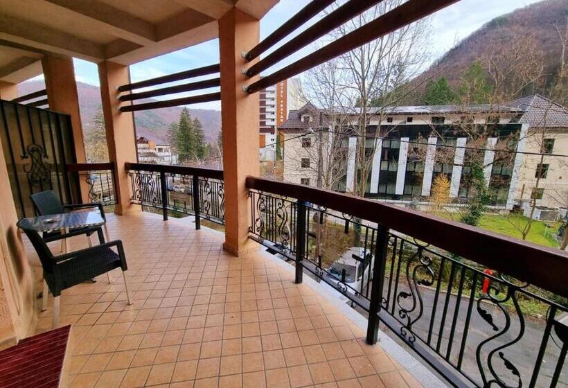 هتل Perla Oltului