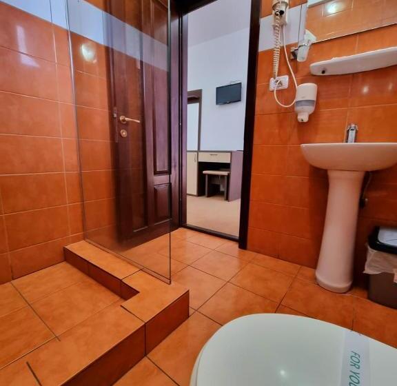 هتل Perla Oltului