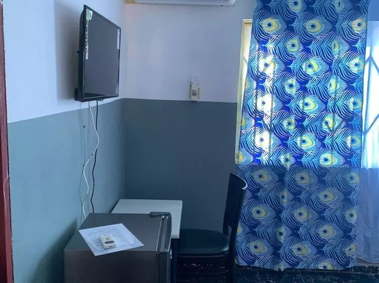 ペンション Dexoc Guest House