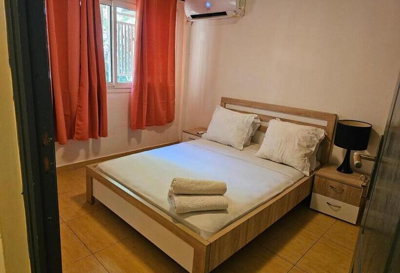 پانسیون Villa Valiha