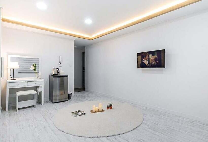 Pension Yeosu Badaya Guest House And Hostel