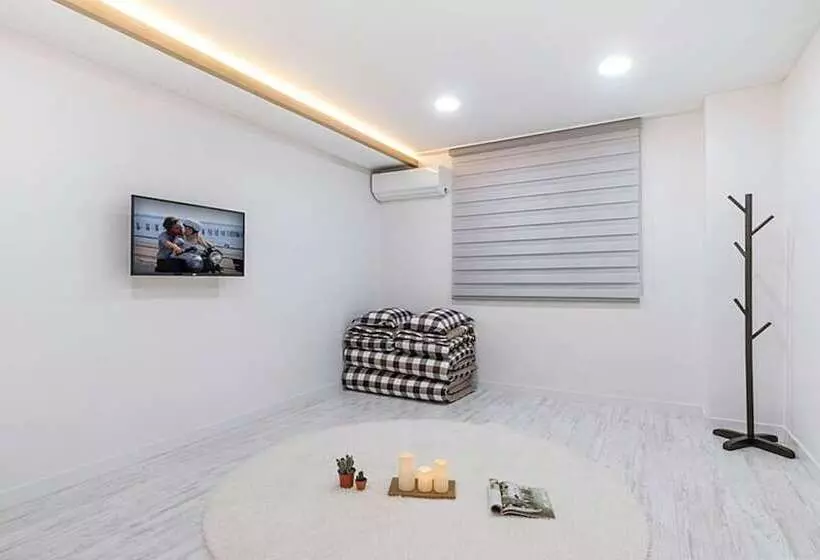 ペンション Yeosu Badaya Guest House And Hostel